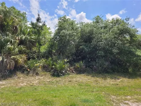 8009 Cod Ct, Labelle, FL 33935 photo 3