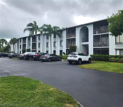 9570 Green Cypress Ln #11-C2, Fort Myers, FL 33905