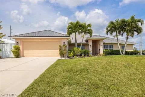 831 NE 23rd Ter, Cape Coral, FL 33909