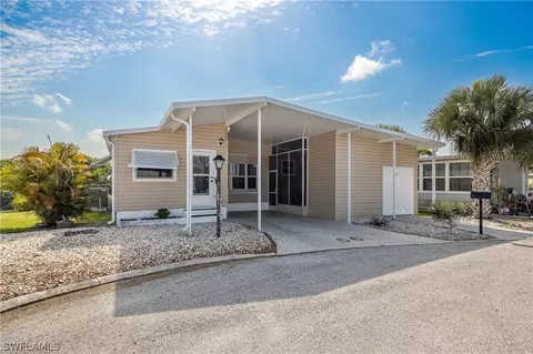56 Snead Dr, North Fort Myers, FL 33903
