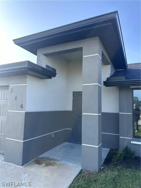 314 Kismet Pkwy W, Cape Coral, FL 33993