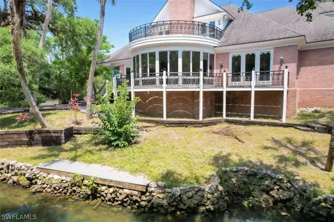 Exterior - 20960970 Sandy Ln, Estero, FL 33928 photo 9 of 12
