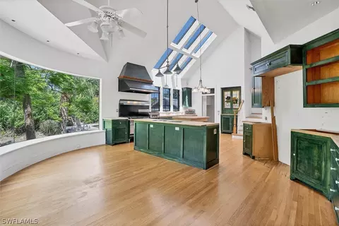 Kitchen - 20960970 Sandy Ln, Estero, FL 33928 photo 1 of 4
