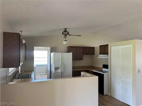 226 Thrush Ave, Sebring, FL 33870 photo 6