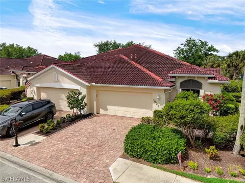 1623 Cayman Ct #24, Naples, FL 34119