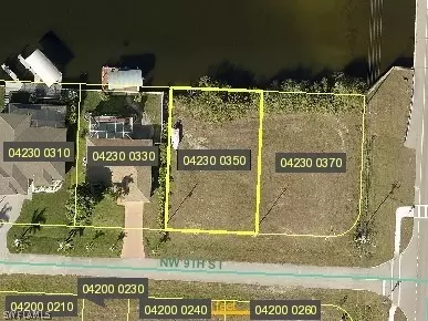 3205 NW 9th St, Cape Coral, FL 33993