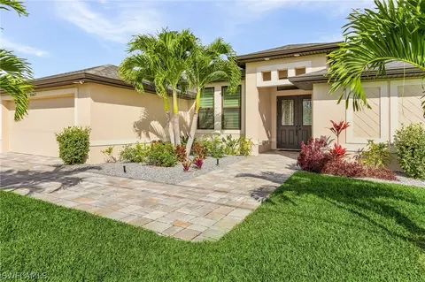 2587 SW 28th Ter, Cape Coral, FL 33914