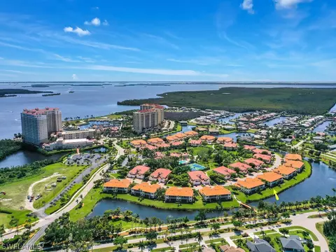 5921 Tarpon Gardens Cir #102, Cape Coral, FL 33914