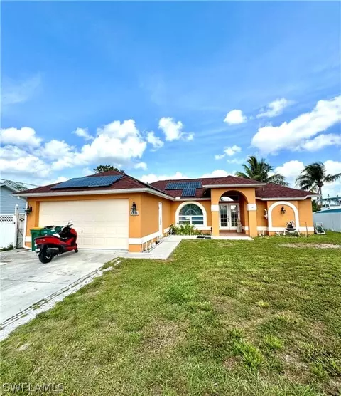 2154 50th Ter SW, Naples, FL 34116