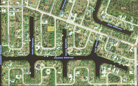 9605 Applin Cir, Port Charlotte, FL 33981