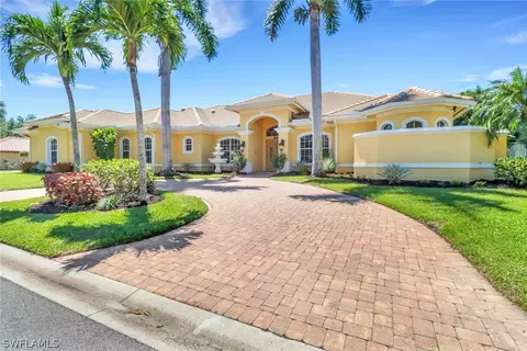 10878 Pond Ridge Dr, Fort Myers, FL 33913