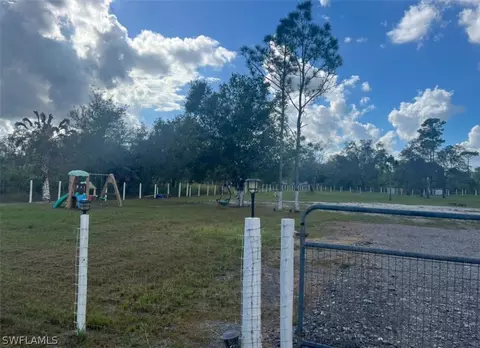 120 N Utopia St, Clewiston, FL 33440 photo 2