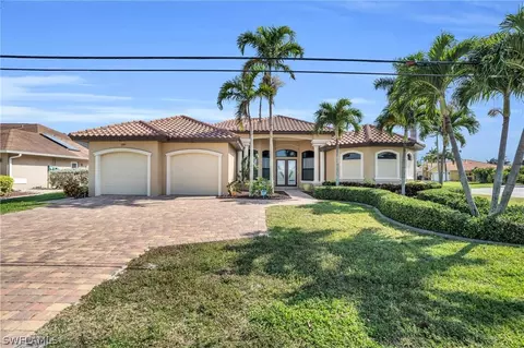 1926 Cape Coral Pkwy W, Cape Coral, FL 33914