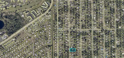 208 Robert Ave, Lehigh Acres, FL 33936