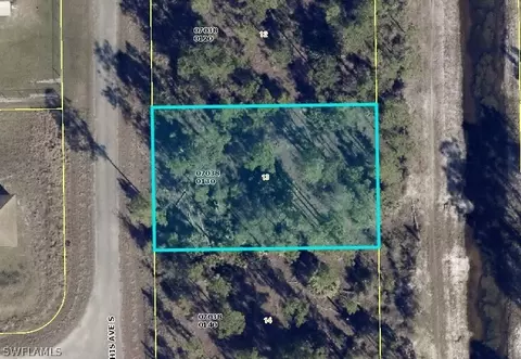 937 Memphis Ave S, Lehigh Acres, FL 33974