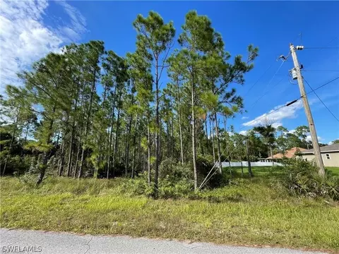 503 E 11th St, Lehigh Acres, FL 33972