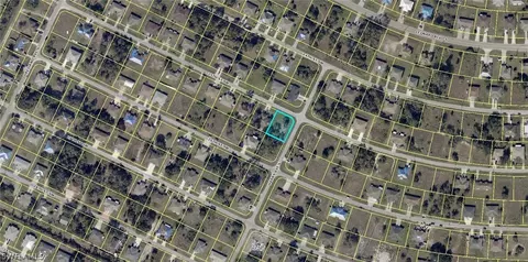 4501-4503 25th St SW, Lehigh Acres, FL 33973