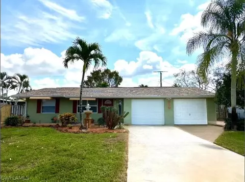 27565 Los Amigos Ln, Bonita Springs, FL 34135