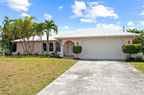 1518 NE 2nd St, Cape Coral, FL 33909