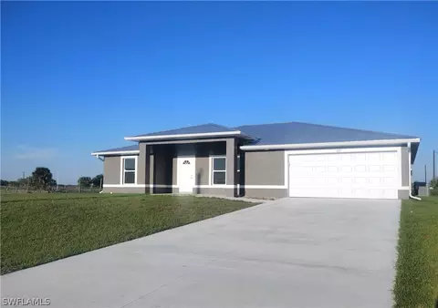 527 David Cir, Labelle, FL 33935