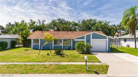 3962 Ascot Ln, Fort Myers, FL 33919