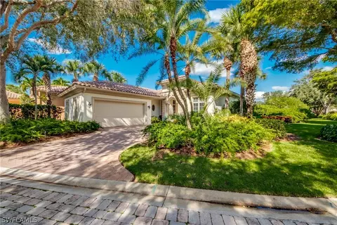15710 Villoresi Way, Naples, FL 34110