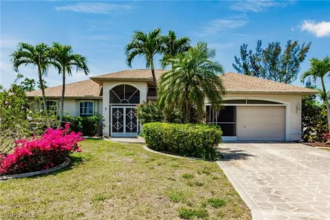 220 NE 18th Ave, Cape Coral, FL 33909