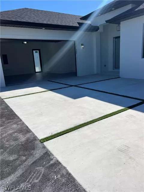 3947 Everglades Blvd S, Naples, FL 34117