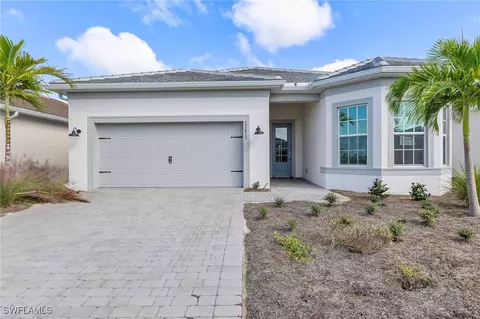 12433 Basalt Ln, Alva, FL 33920