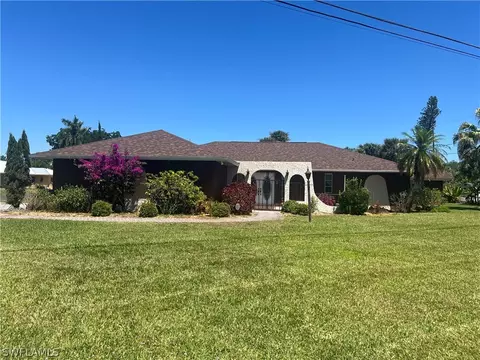 16 Hampton Ave, Lehigh Acres, FL 33936