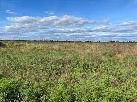 6980 6th Rd - 2, Labelle, FL 33935 photo 2