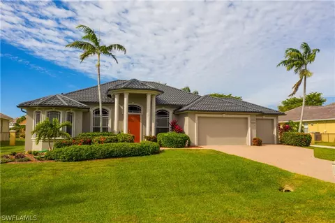 4930 SW 19th Pl, Cape Coral, FL 33914