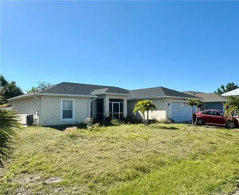 9541 Nastrand Cir, Port Charlotte, FL 33981