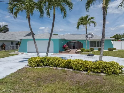 1115 SE 36th Ter, Cape Coral, FL 33904