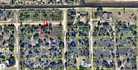 13 W 18th St, Lehigh Acres, FL 33972