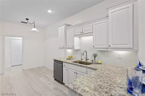 Kitchen - 20061 Larino Loop, Estero, FL 33928 photo 3 of 5
