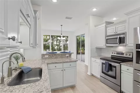 Kitchen - 20061 Larino Loop, Estero, FL 33928 photo 4 of 5