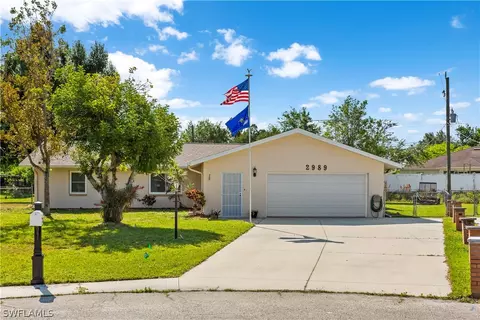 2989 Ribbon Ct, Fort Myers, FL 33905