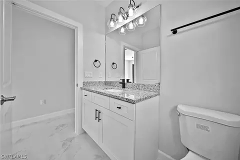 Bath - 3912 68th Ave NE, Naples, FL 34120 photo 8 of 10