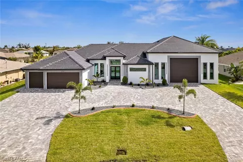 3740 SW 1st St, Cape Coral, FL 33991