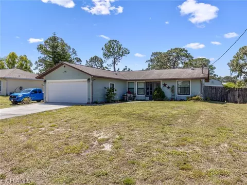 4309 6th St W, Lehigh Acres, FL 33971