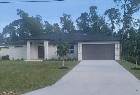 8316 Cypress Dr N, Fort Myers, FL 33967