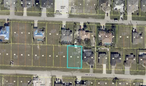 3413 NW 9th St, Cape Coral, FL 33993