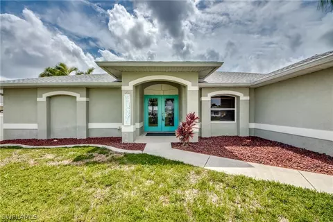 3002 SW 6th Pl, Cape Coral, FL 33914