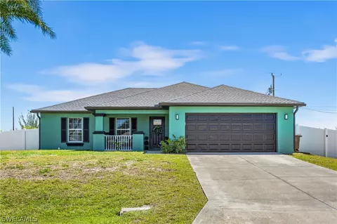 2905 NE 7th Ave, Cape Coral, FL 33909