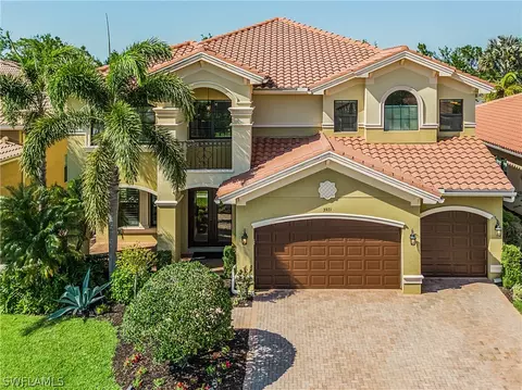 3971 Bering Ct, Naples, FL 34119