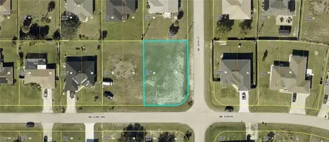 1825 NE 22nd Ter, Cape Coral, FL 33909