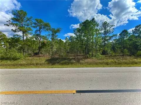 816 Williams Ave, Lehigh Acres, FL 33972