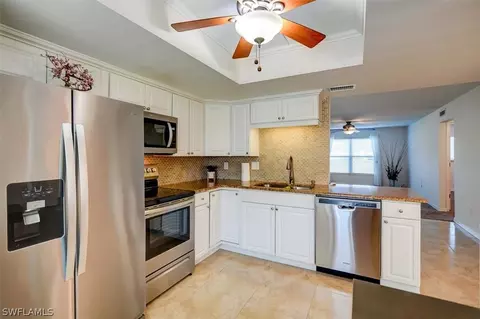 2526 SE 16th Pl #106, Cape Coral, FL 33904