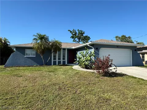 221 SW 44th St, Cape Coral, FL 33914
